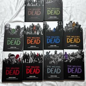 The Walking Dead Comic Book Set